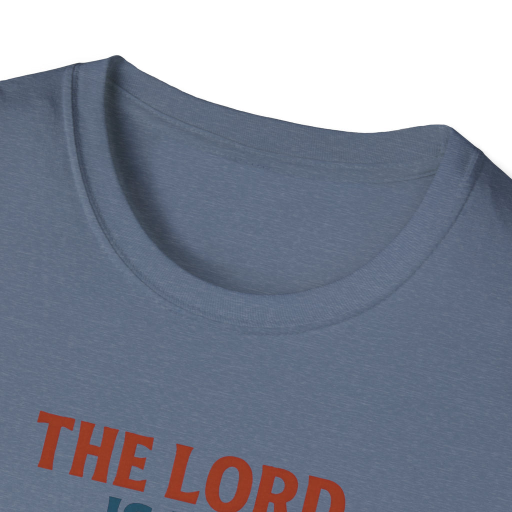 O Senhor É Minha Força Camiseta | Lord Is My Strength T-Shirt Faith Tee