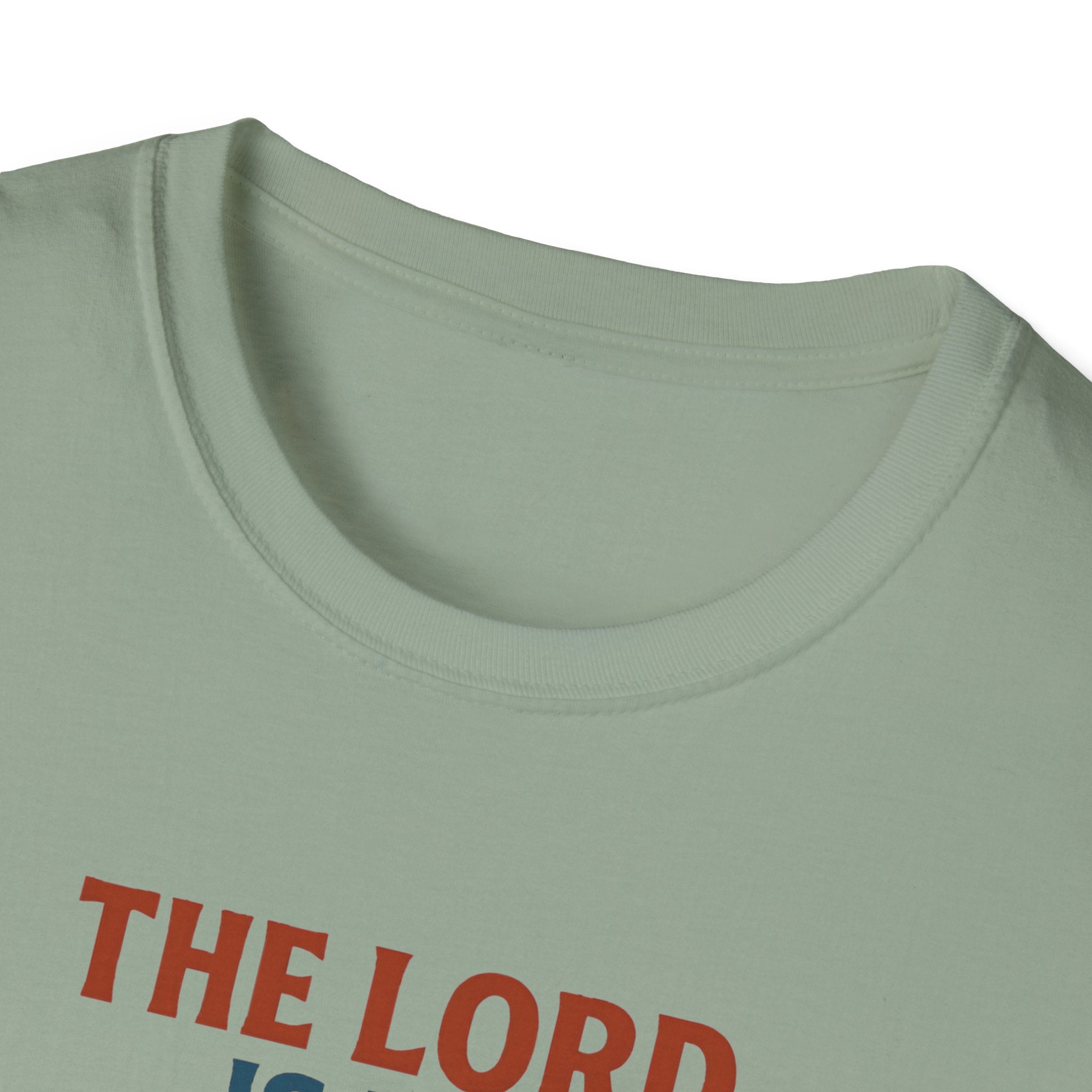 O Senhor É Minha Força Camiseta | Lord Is My Strength T-Shirt Faith Tee