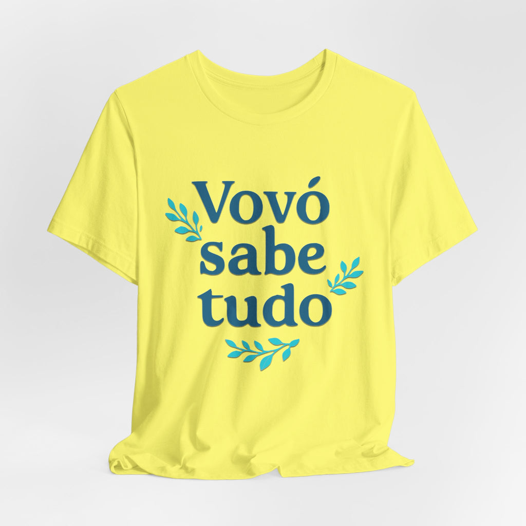 Vovó sabe tudo Grandma Knows Everything T-Shirt | Portuguese Grandma Tee