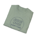 Jesus Acima de Tudo Camiseta | Jesus Over Everything T-Shirt Faith Tee